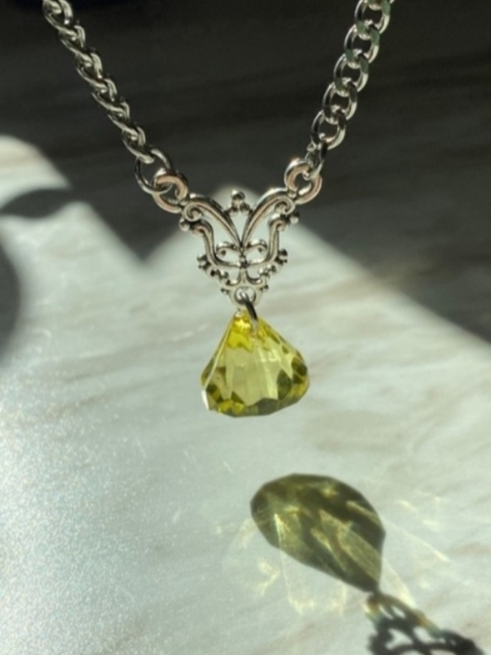 Art Nouveau Chartreuse Necklace